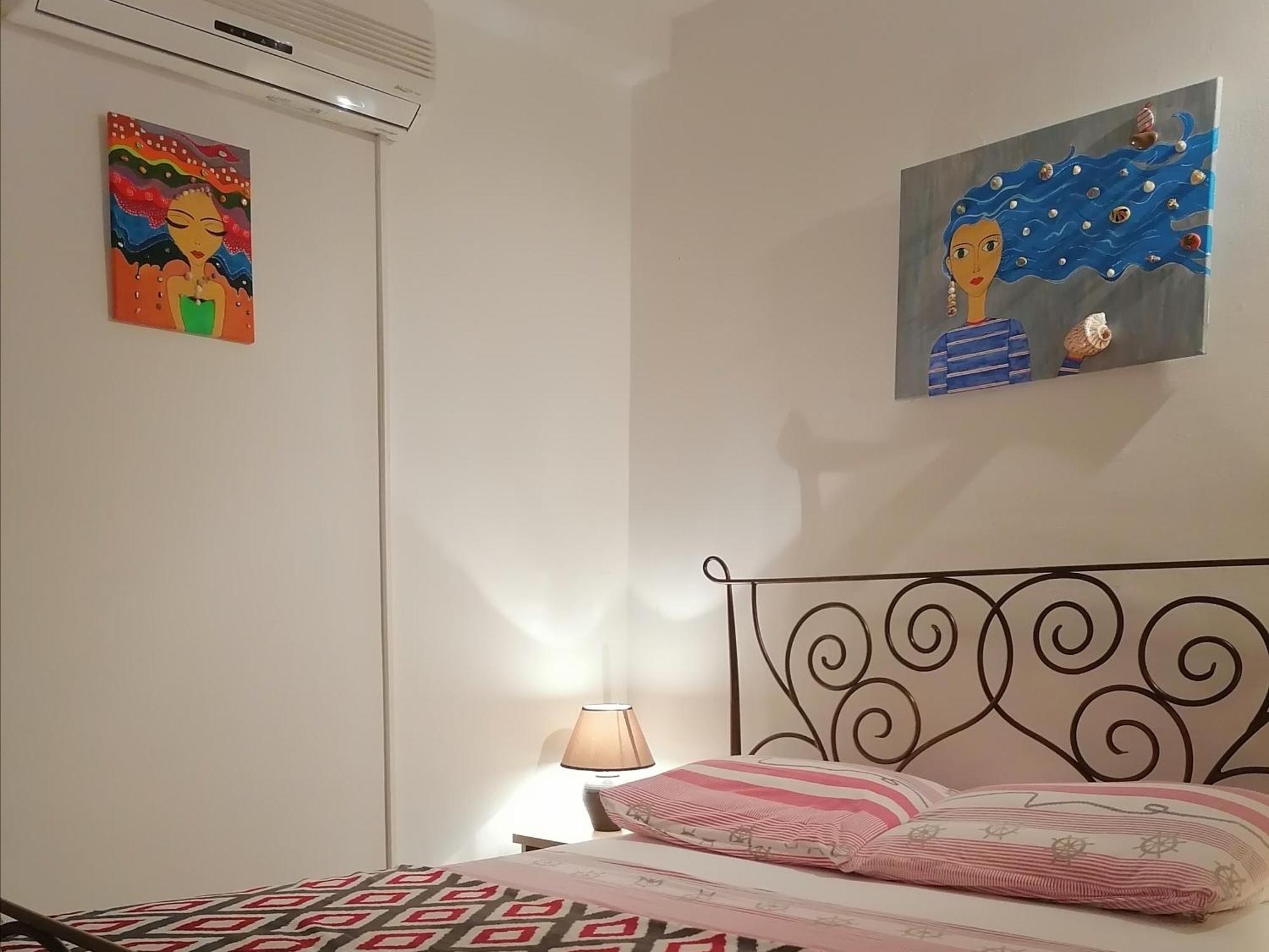 Apartment Nikolina 트로기르 객실 사진